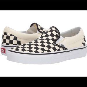 Womens Checkered off white Vans slip ons size 6